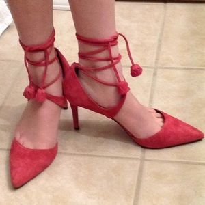 🎉price dropped🎉Coach "shae" lace up suede pumps